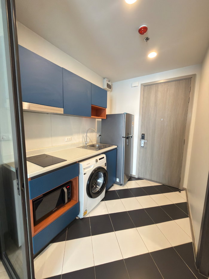 รูป 🏙️ วิวสนามบินดอนเมือง! The BASE สะพานใหม่ ✨ ชั้น 12A ทิศเหนือไม่ร้อน ✨ ติด BTS 0 เมตร เพียง 14,000.- ✈️🚆 - รูปที่ 5/15