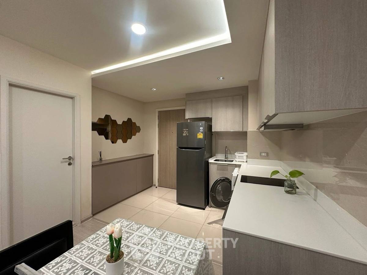 picture 2-BR Condo at Vtara 36 near BTS Thong Lor (ID 2448692) - 1/10