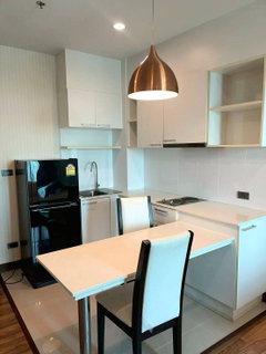 ขายด่วน คอนโด The Rise Residence 1 ห้องนอนขนาด 35 ตร.ม. ชั้น 8 ทิศใต้ ขาย 1.95 ล้านบาท 