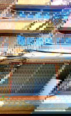 เช่าอาคารพาณิชย์ ถนนนราธิวาสราชนครินทร์ : ให้เช่า ตึกแถว 3 ชั้น ถนนจันทน์ (ศูนย์การค้าวรรัตน์) ถ.นาราธิวาสฯ 14 สาทร 