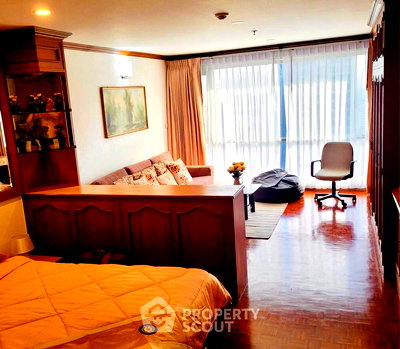 คอนโดให้เช่า : คอนโด 1-ห้องนอน ที่ สุขุมวิท สวีท คอนโดมิเนียม ใกล้ BTS นานา (ID 1231278)