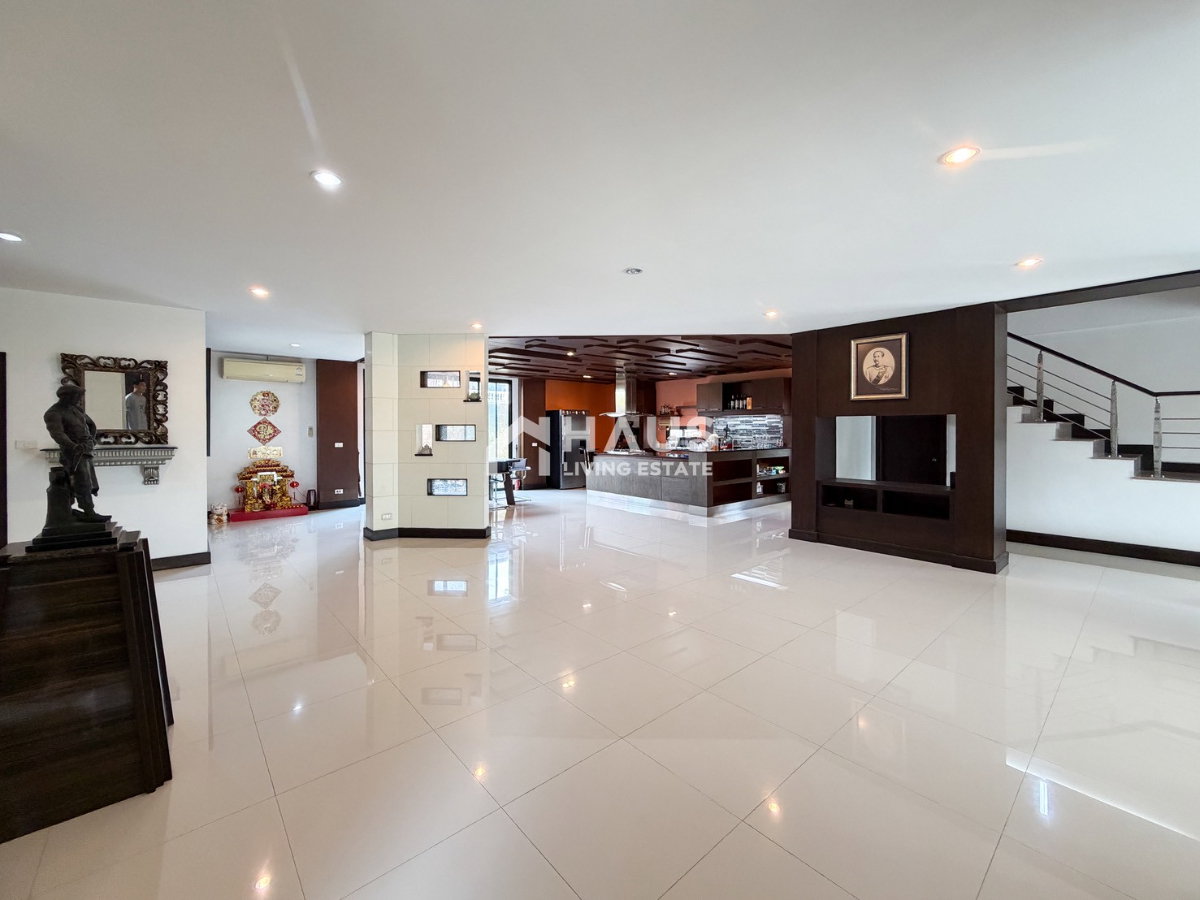 picture Phutthamonthon Sai 3 Soi 19 / 4 Bedrooms #HPHU066 - 8/20