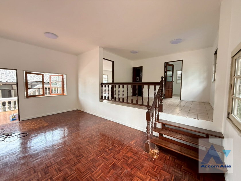 picture 🔼🔽 AccomA 📩 2 BR House in Khlong Toei (AA29865) - 6/20