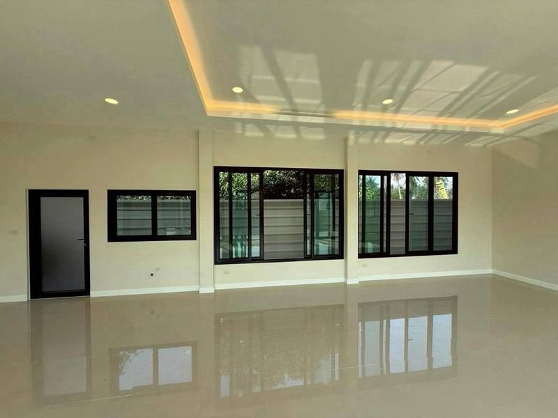 รูป ขายบ้านเดี่ยว หมู่บ้านการ์เด้นวิลล์ 9 พัทยา ทำเลดี เงียบสงบ - รูปที่ 6/9