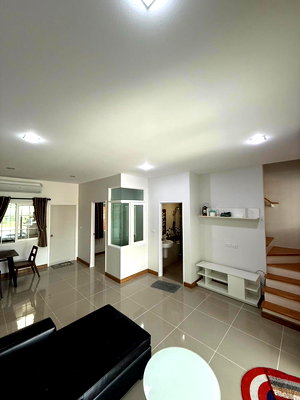 เช่าทาวน์โฮม สมุทรปราการ : BRH26026 ✅ ให้เช่าทาวน์โฮม โกลเด้นทาวน์สุขุมวิท-สถานีรถไฟฟ้าแบริ่ง ✅ 