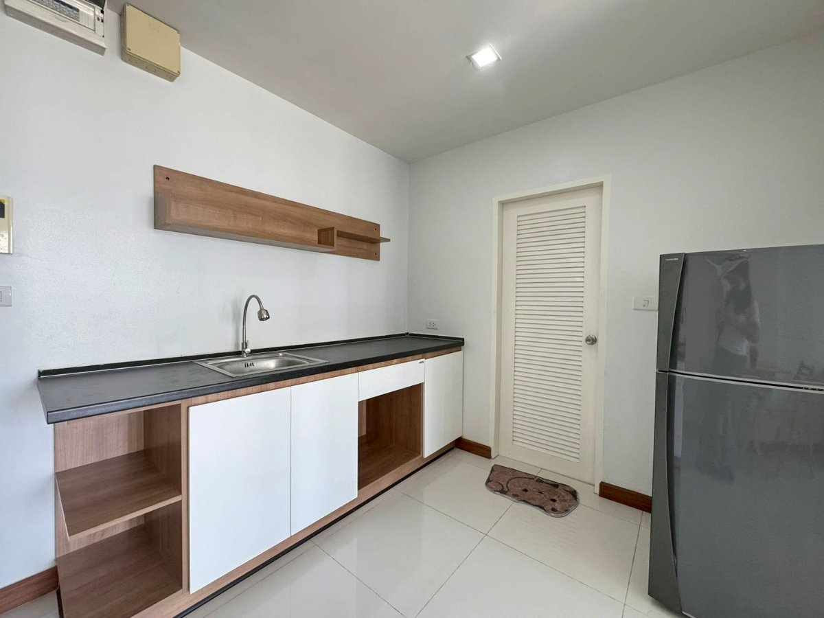 รูป ✈️ ให้เช่าคอนโด Airlink Residence ขนาด 36 ตร.ม. อาคาร 1 ชั้น 4 🚗เดินทางสะดวก ใกล้สนามบินสุวรรณภูมิ และรถไฟฟ้าแอร์พอร์ตลิงก์ลาดกระบัง - รูปที่ 4/5