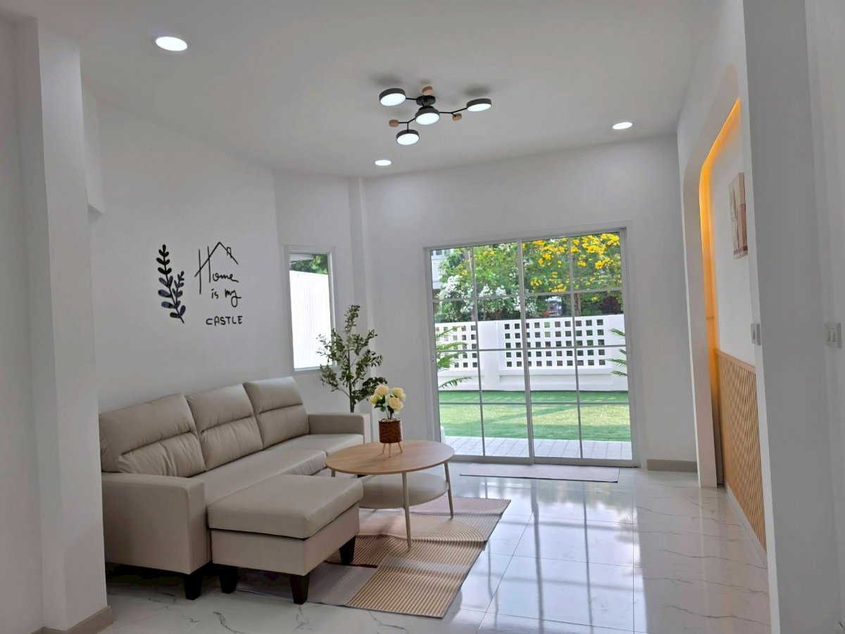 รูป ขายบ้านเดี่ยวปิยวรารมย์ 4 หลังริม 50 ตร.ว. 4 นอน แต่งใหม่ปูแกรนิตโต้ จัดสวนสวย ฟรีโอน - รูปที่ 7/20