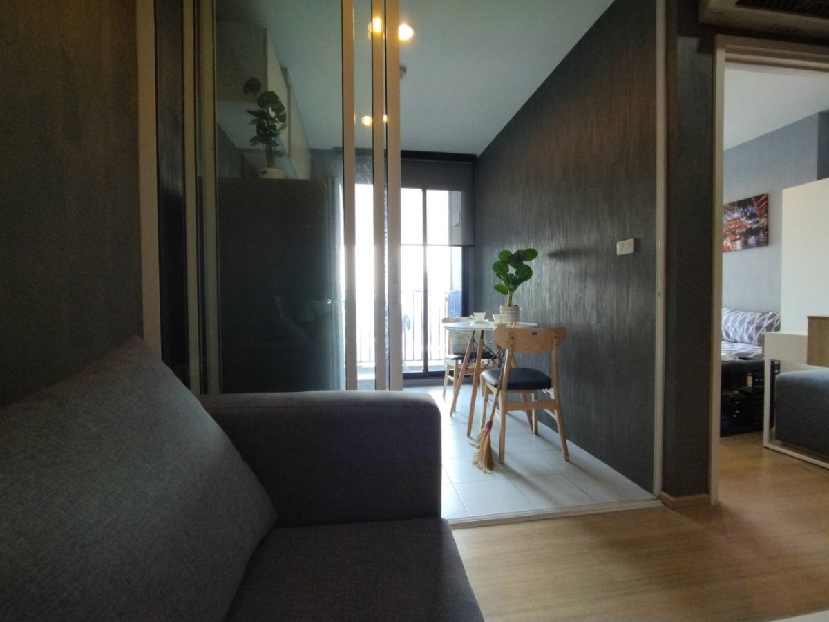 รูป ขายคอนโดราคากันเองติดต่อได้เลย  1.65m id line :  torenjoyza หรือ 097-9919654 เจ้าของจะไปอยู่สวน - รูปที่ 3/14