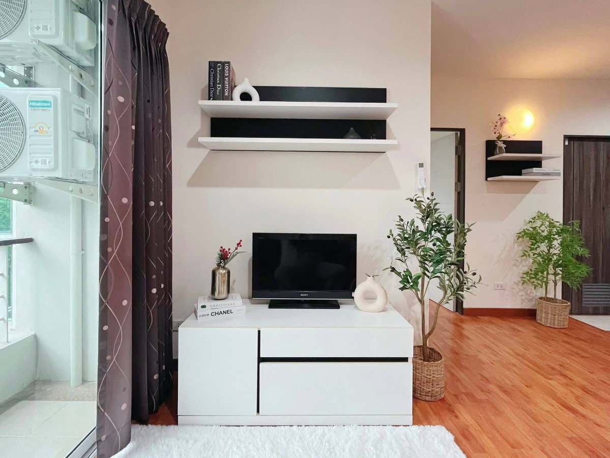 picture Urgent Sale‼️ Oneplus Khlong Chonprathan 1, 5th Floor - Size 35 sq.m. Spacious room. - 4/11