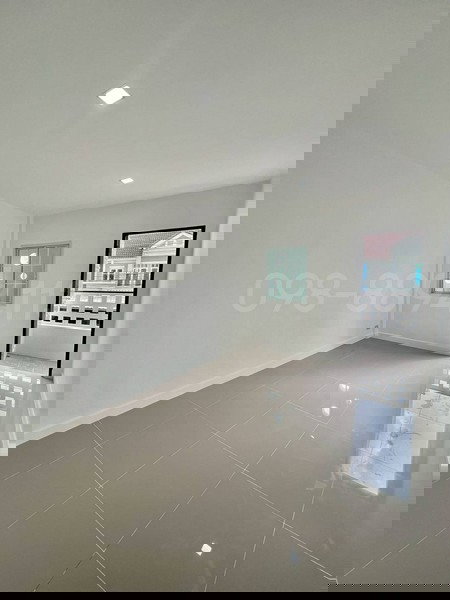 รูป ขายทาวน์เฮ้าส์ 2 ชั้น ปิยวรารมย์ คลอง 4 ธัญบุรี เนื้อที่ 24 ตรว 3นอน 2น้ำ เดินทางสะดวก เข้าเมืองได้หลายเส้นทาง - รูปที่ 4/8