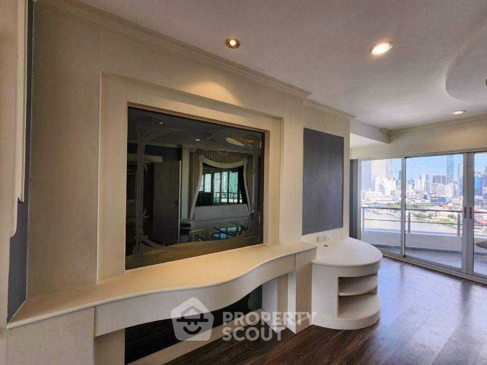 รูป คอนโด 4-ห้องนอน ที่ สายชล แมนชั่น ใกล้ BTS สะพานตากสิน (ID 985387) - รูปที่ 8/17