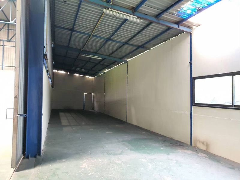 รูป ให้เช่าโกดัง/คลังสินค้า ผังม่วง ติดถนนสุขุมวิท นิคมแหลมฉบัง ศรีราชา - รูปที่ 4/7