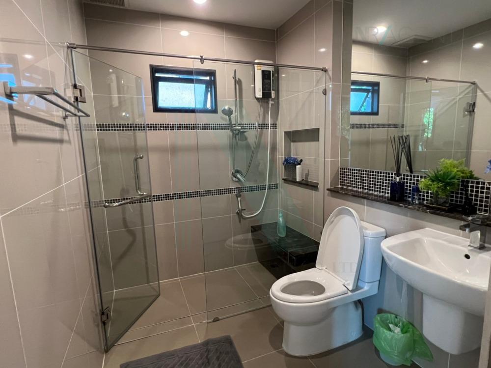 รูป 📌 ให้เช่าบ้านเดี่ยว 2 ชั้น บุราสิริ พัฒนาการ 4 ห้องนอน 5 ห้องน้ำ - รูปที่ 8/8