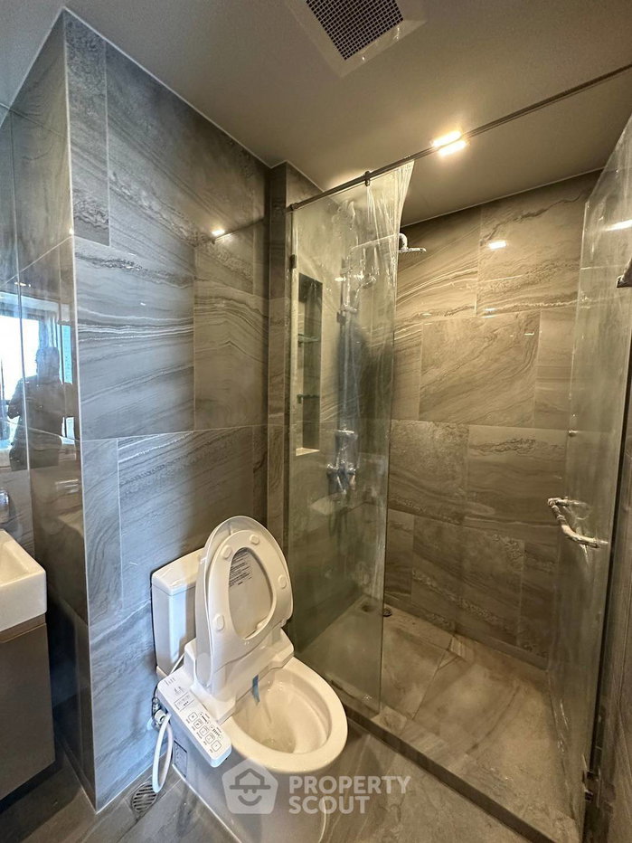 รูป คอนโด 2-ห้องนอน ที่ ไอดีโอ คิว สุขุมวิท 36 ใกล้ BTS ทองหล่อ (ID 2785722) - รูปที่ 8/9