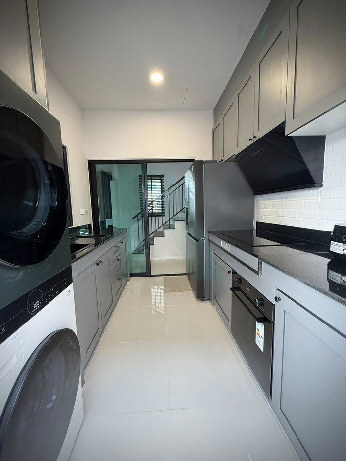 รูป 📌 ให้เช่าบ้านเดี่ยว 2 ชั้น บริทาเนีย บางนา - ศรีวารี 4 ห้องนอน 4 ห้องน้ำ - รูปที่ 7/8