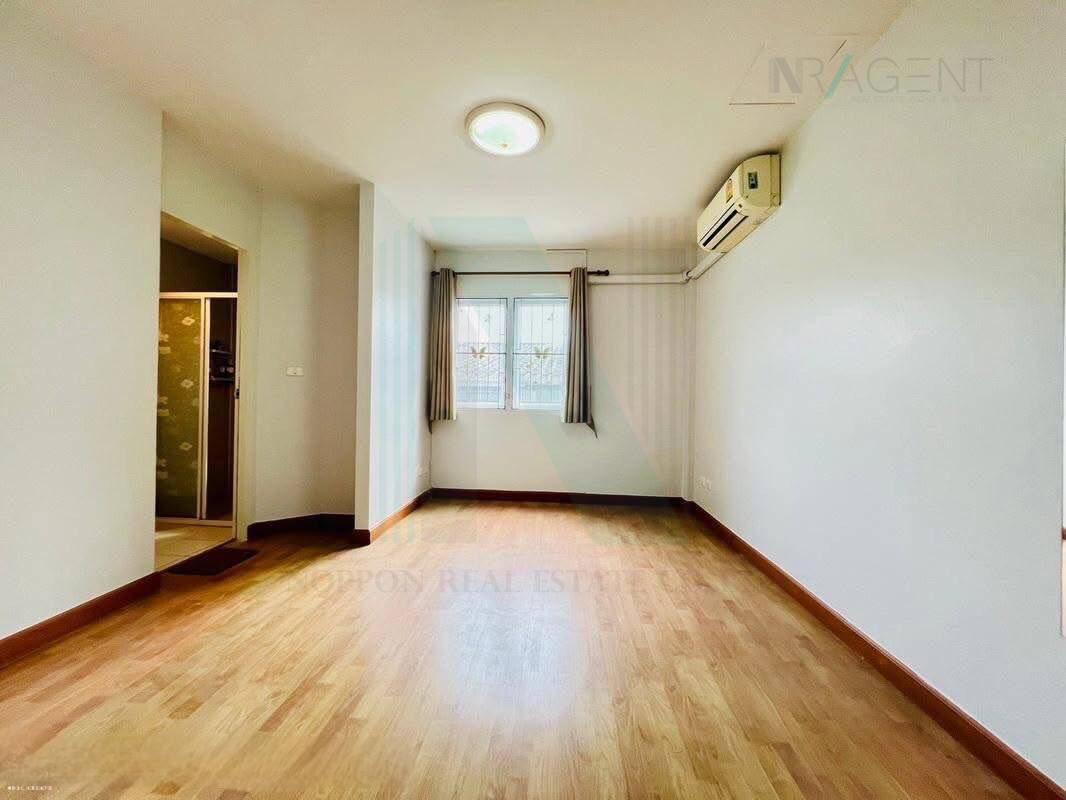 รูป 📌 ขายทาวน์เฮาส์ โครงการ เมอริท เพลส ลาดพร้าว 87 3 ชั้น 3 ห้องนอน 3 ห้องน้ำ - รูปที่ 6/8