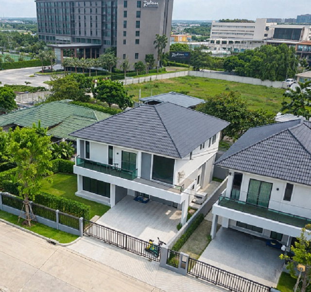 รูป สนามบินดอนเมือง ช่างอากาศอุทิศ บ้านเดี่ยว 2 ชั้น 4 นอน 5 น้ำ ใกล้ รร.นานาชาติ Harrow 800 ม. สนามบินดอนเมือง 100 ตร.ว.252 ตร.ม.บ้านหลังมุม - รูปที่ 1/8