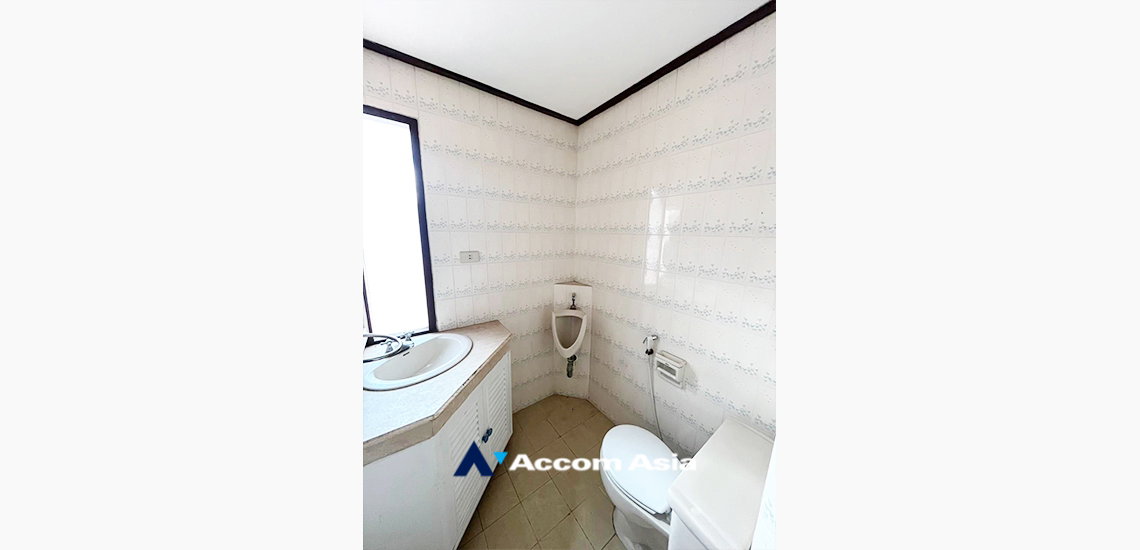 picture 🔼🔽 AccomA 📩  3 BR Townhouse in  Lumphini (AA30203) - 16/18