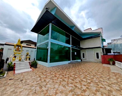 เช่าสำนักงาน MRT มหาดไทย : ให้เช่าอาคาร / Home Office 2 ชั้น ซอยลาดพร้าว 87 / แอร์ 7 เครื่อง /มีเฟอร์นิเจอร์สำนักงาน / เหมาะเป็นสำนักงาน จดบริษัทได้