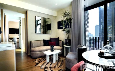 Condos for sale Wat Pathum Wanaram School : Luxurious 2BR Living in the Heart of Asoke-Sukhumvit. Fully 6148014