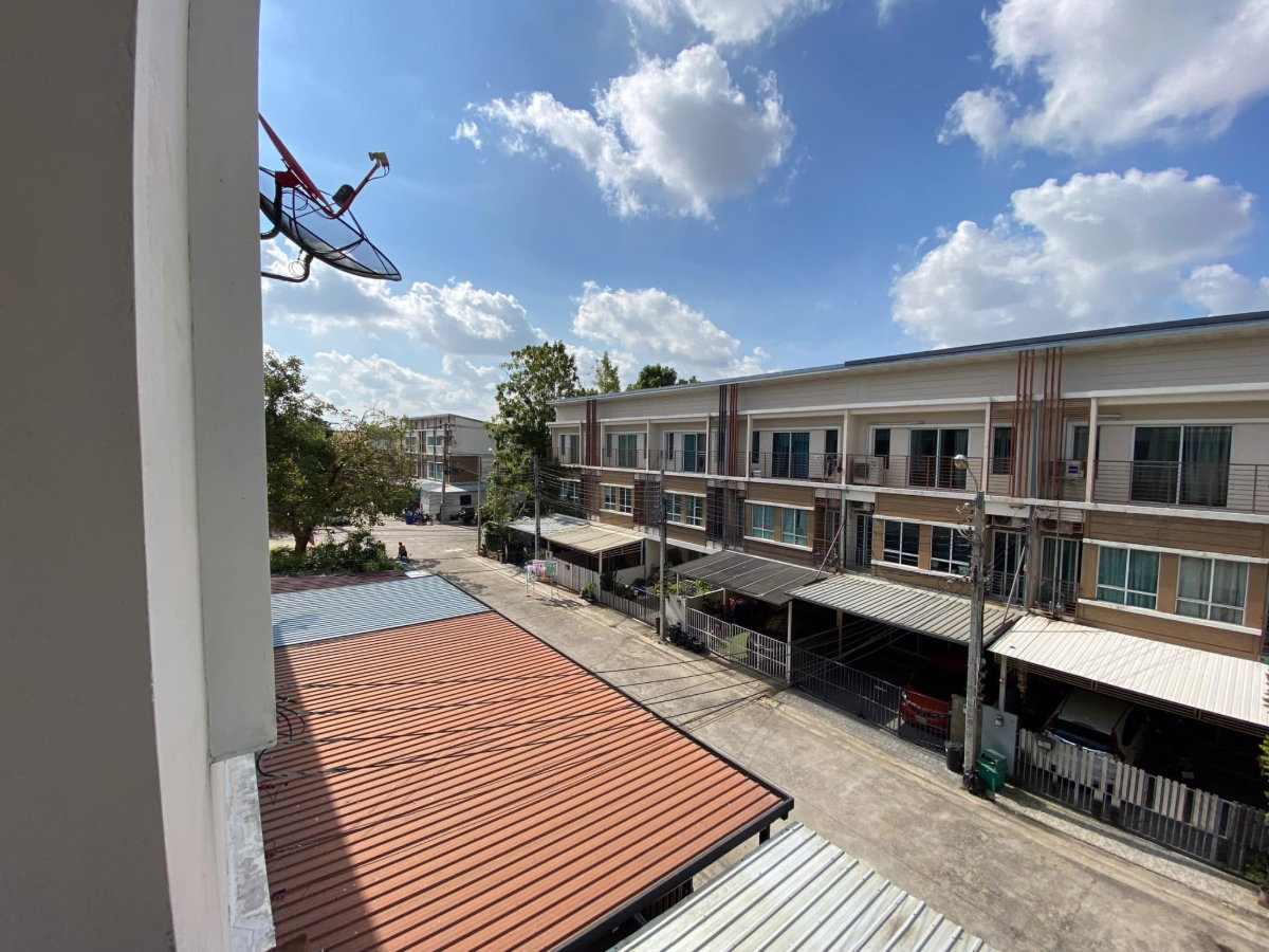 รูป UV01760 - Villette City  Pattanakarn : BTS Phra Khanong - รูปที่ 6/52