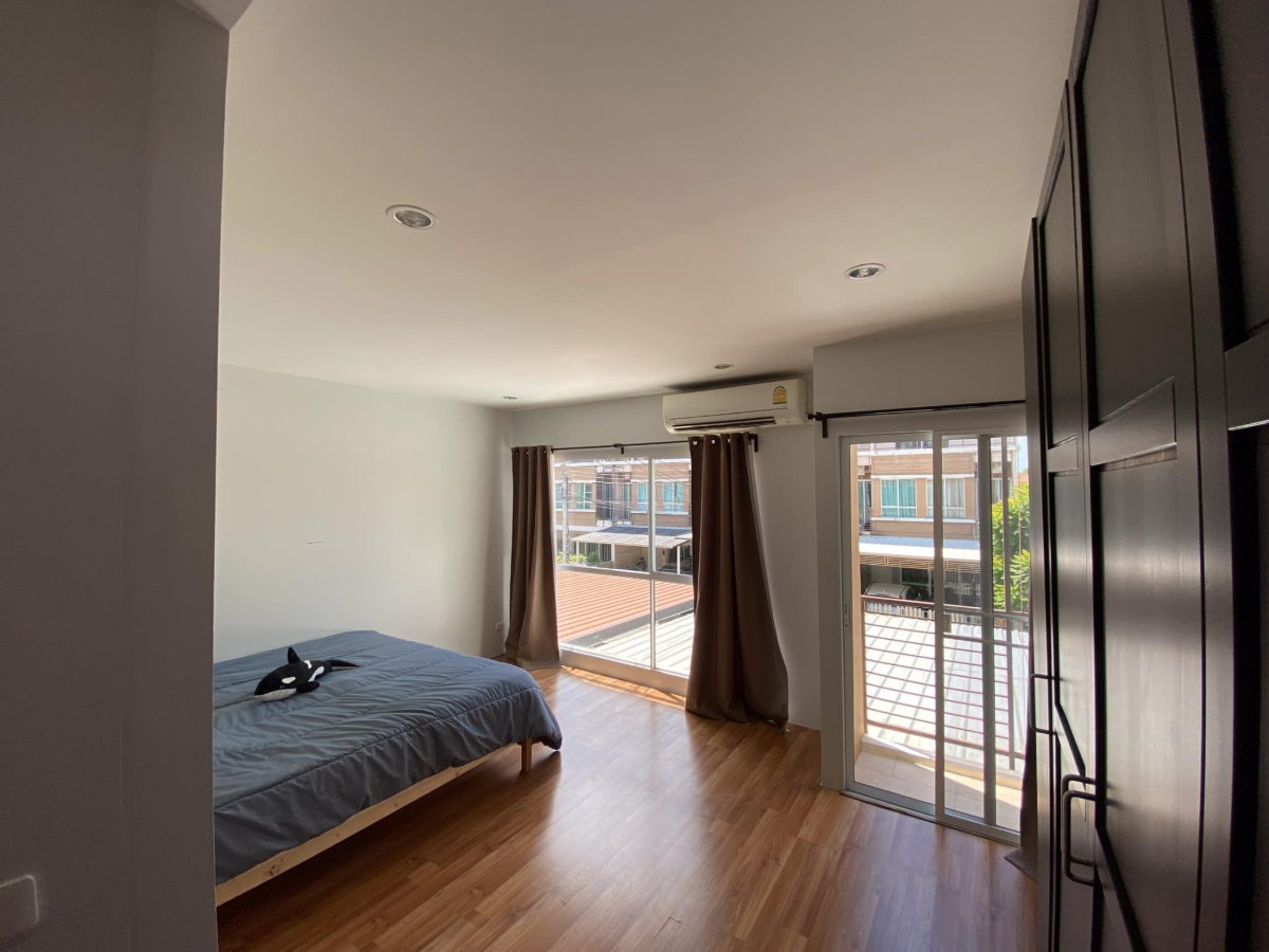 รูป UV01760 - Villette City  Pattanakarn : BTS Phra Khanong - รูปที่ 41/52