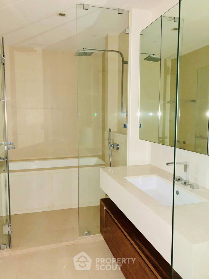 รูป คอนโด 3-ห้องนอน ที่ เดอะ ริเวอร์ คอนโดมิเนียม ใกล้ BTS สะพานตากสิน (ID 514666) - รูปที่ 7/9