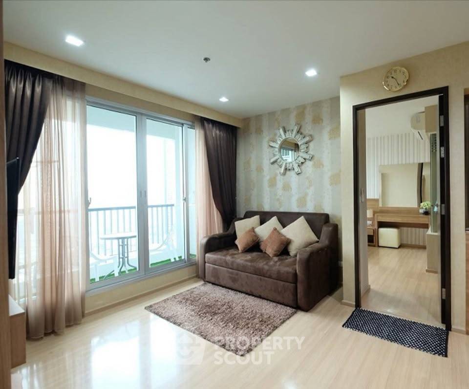 รูป คอนโด 2-ห้องนอน ที่ ริธึ่ม สาทร ใกล้ BTS สะพานตากสิน (ID 2783474) - รูปที่ 2/10