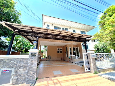 เช่าบ้านเดี่ยว กรุงเทพมหานคร : บ้านเช่าร่มเกล้า ศุภาลัย พาร์ควิลล์ ร่มเกล้าสุวรรณภูมิ มีนบุรี 67 ตร.ว. 3 นอน ติดถนนร่มเกล้า เข้ามาเพียง 250 เมตร