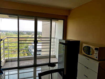 Condos for rent N.Y.C. Industry  : For rent - Nouvelle Condominium 67 sqm in Thana Country Club  - 1 Bedroom , 1 Restroom , 1 Livingroom, 1 kitchen . Near Suvarnabhumi Airport