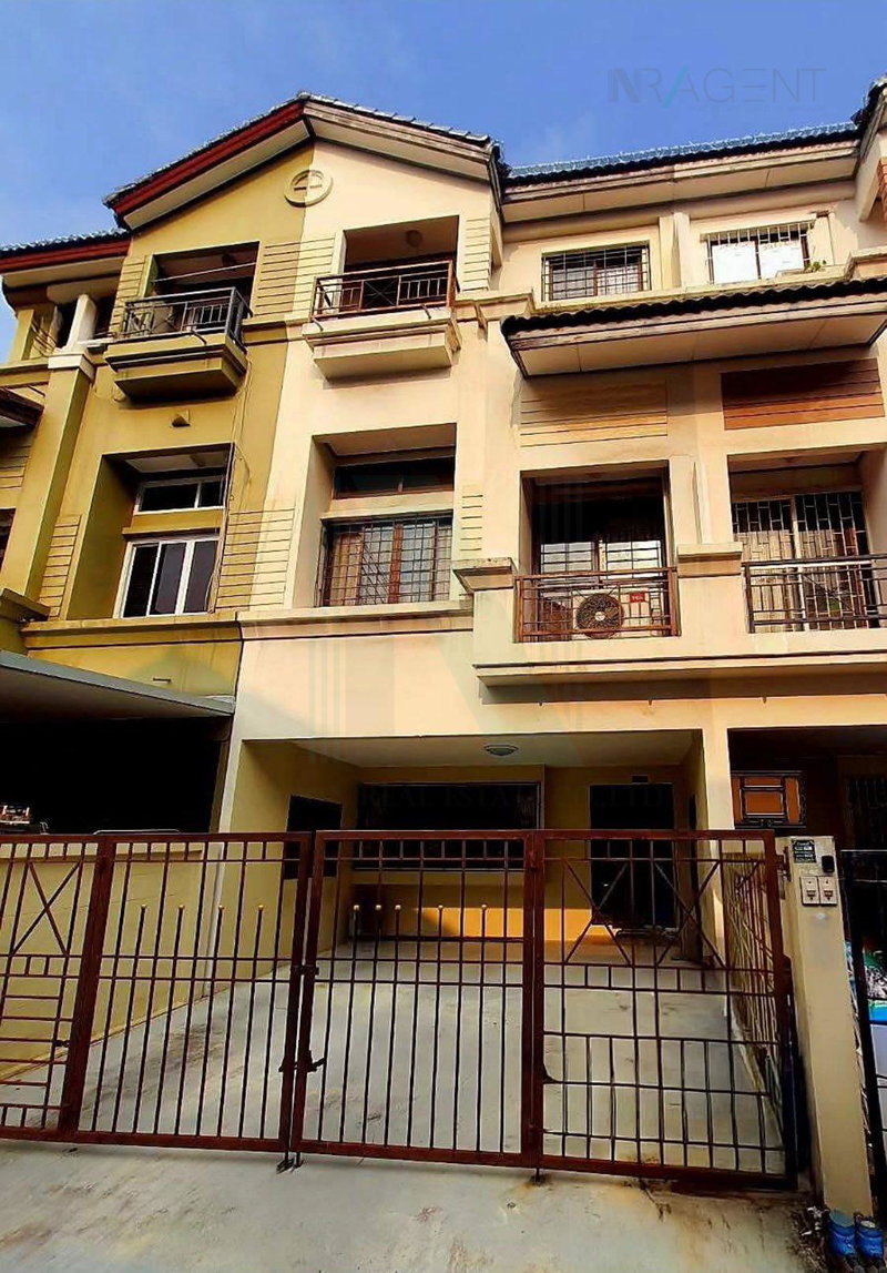 ขายทาวน์โฮม : 📌 ขายทาวน์โฮม โครงการ บ้านกลางเมือง รัชดา-เหม่งจ๋าย 1 3 ชั้น 3 ห้องนอน 4 ห้องน้ำ