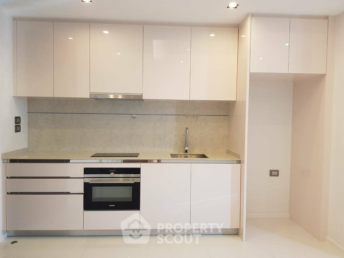 รูป คอนโด 1-ห้องนอน ที่ เดอะ แบงค็อค สาทร ใกล้ BTS สุรศักดิ์ (ID 996811) - รูปที่ 2/12