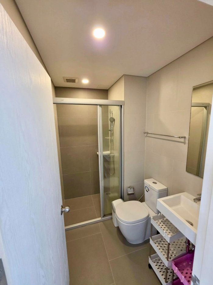 รูป code : H95 ว่างแล้ว!! Lumpini Place Ratchada - Sathu (ลุมพินี เพลส รัชดา - สาธุ ) | รีโนเวทใหม่ 2 ห้องนอน วิวสระ ใกล้เซ็นทรัล พระราม 3 พร้อมเข้าอยู่ - รูปที่ 5/9