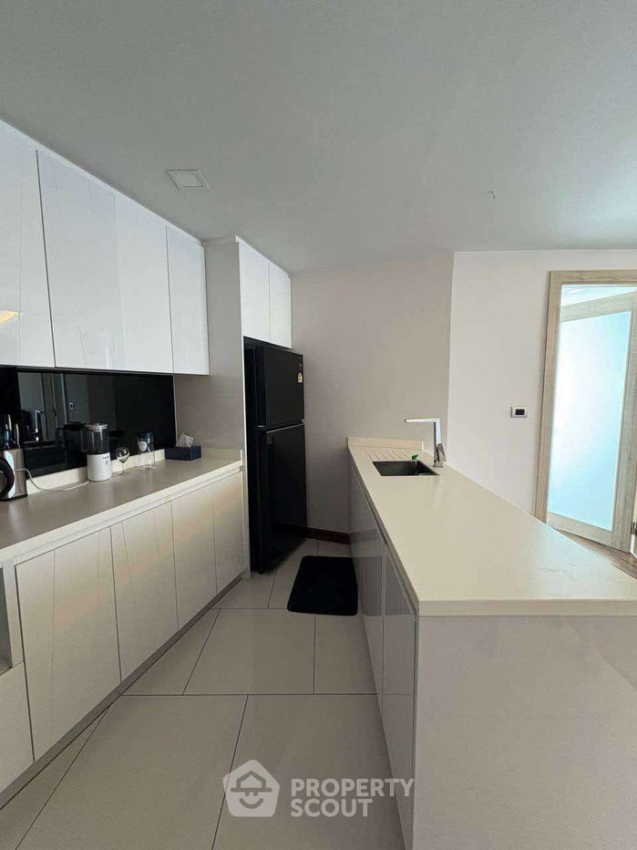 รูป คอนโด 1-ห้องนอน ที่ เดอะ พีค ทาวเวอร์ ใกล้ ถนนพระตำหนัก พัทยา (ID 2782067) - รูปที่ 3/7