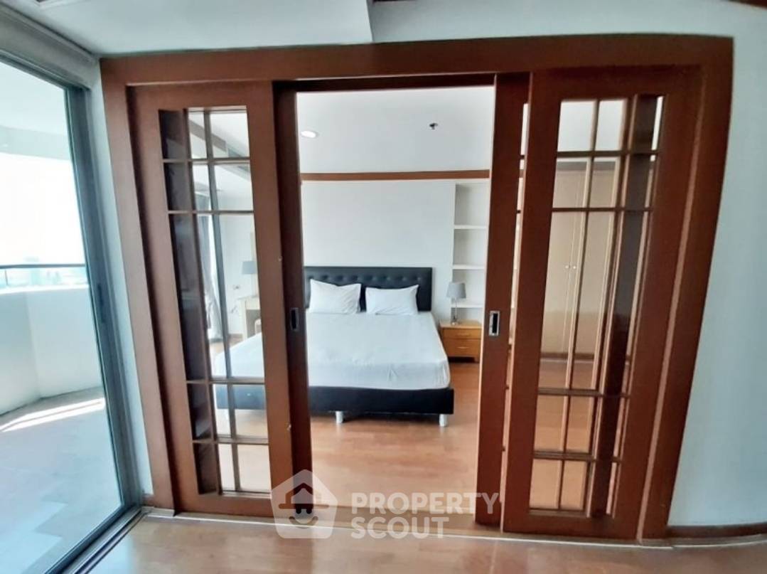 รูป คอนโด 1-ห้องนอน ที่ เดอะวอเตอร์ฟอร์ด ไดมอน ทาวเวอร์ สุขุมวิท ใกล้ BTS พร้อมพงษ์ (ID 1337609) - รูปที่ 2/5