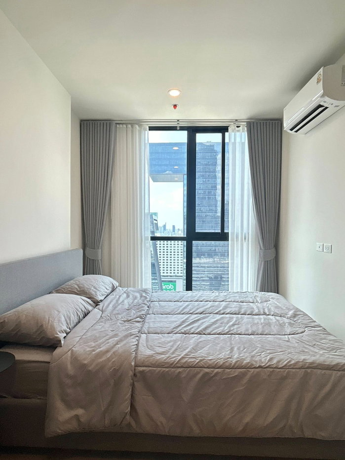 รูป P-125540 คอนโดให้เช่า 1 ห้องนอน นิว ดิสทริค อาร์ไนน์ พระราม 9 วิวเมืองใจกลางพระราม 9! @ 22,000 บาท | Line Id: @easycondoplus | 099-229-6397 - รูปที่ 1/15