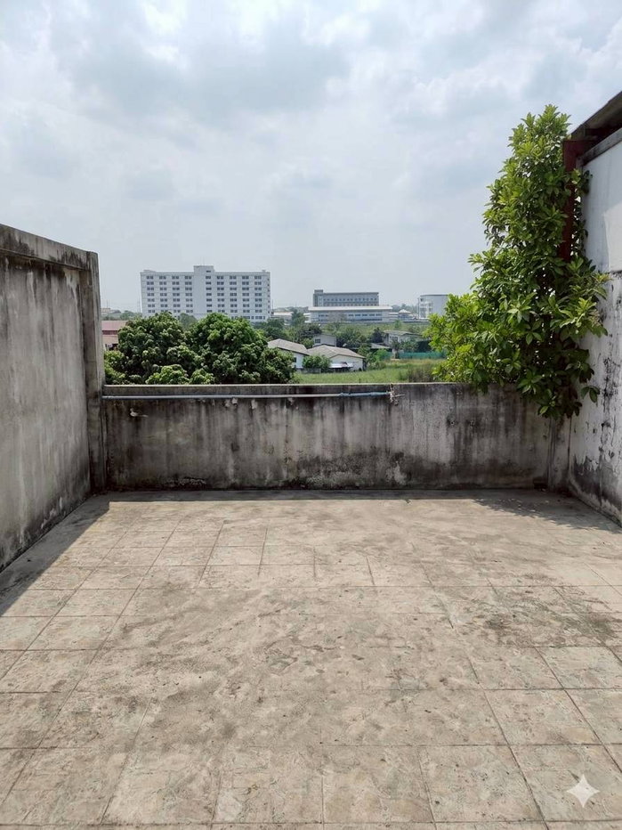 รูป ให้เช่า อาคารพาณิชย์ 4 ชั้นครึ่ง พื้นที่ 18.40 ตรว. ทำเลศักยภาพ ติดถนนลำลูกกา - ลาดสวาย ใกล้ KTC Skill Testing Center - รูปที่ 8/8