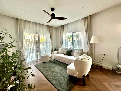 Houses for rent Samut Prakarn : FOR RENT – Single House Near Mega Bangna
📍 Villaggio 2 Srinakarin – Bangna
Beautifully decorated house 