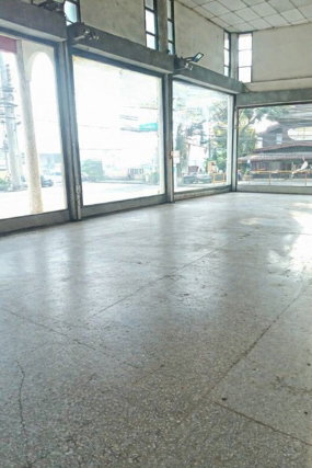 รูป ใกล้ BTS ศรีนครินทร์ 500 ม. และหอชมเมืองสมุทรปราการ 1ไร่ 1000 ตร.ม. สุขุมวิท83 BTSปากน้ำ ที่ดินพร้อมอาคาร 3ชั้น 5นอน 4น้ำ - รูปที่ 3/8