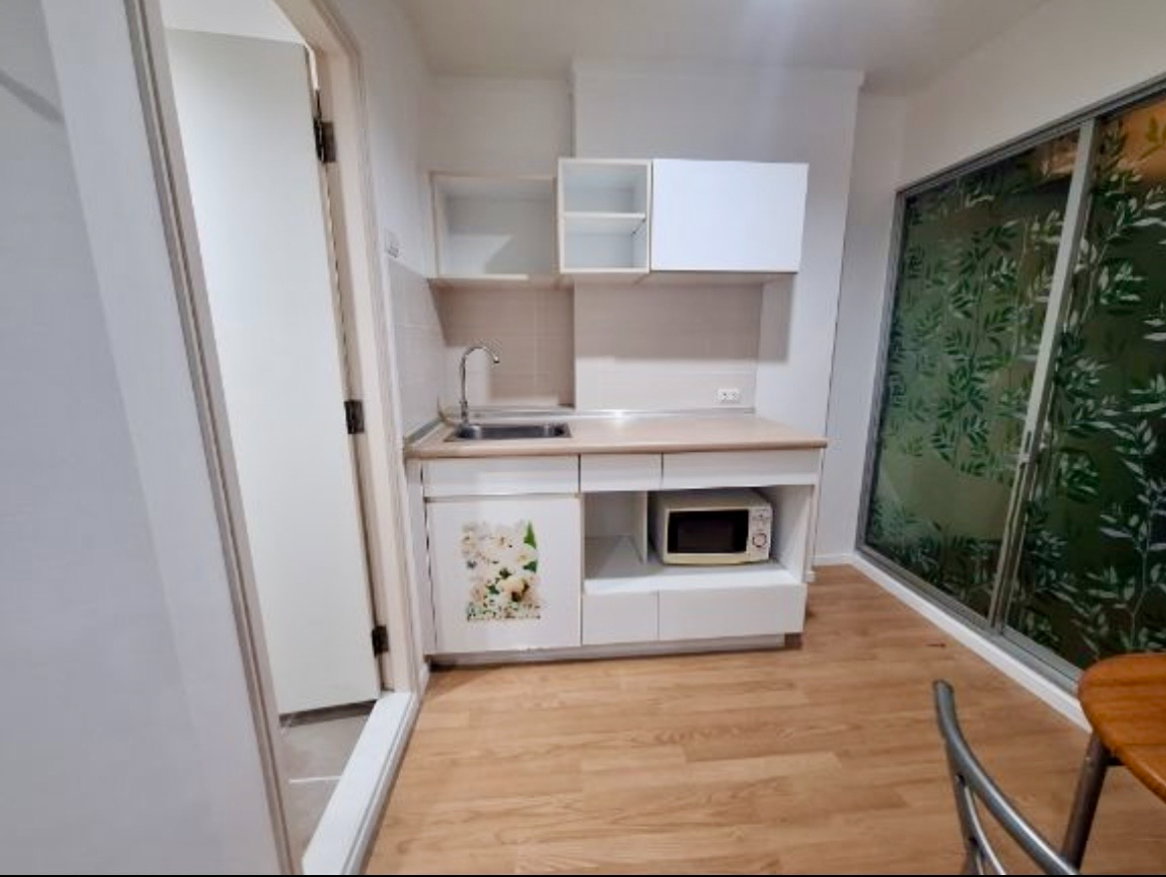 รูป 6500 ห้องมุมใหญ่ 26 ตรม. ทาสี บิ๊กคลีนแล้ว พร้อมอยู่ ที่คอนโดลุมพินี เมกะ บางนา - รูปที่ 5/8