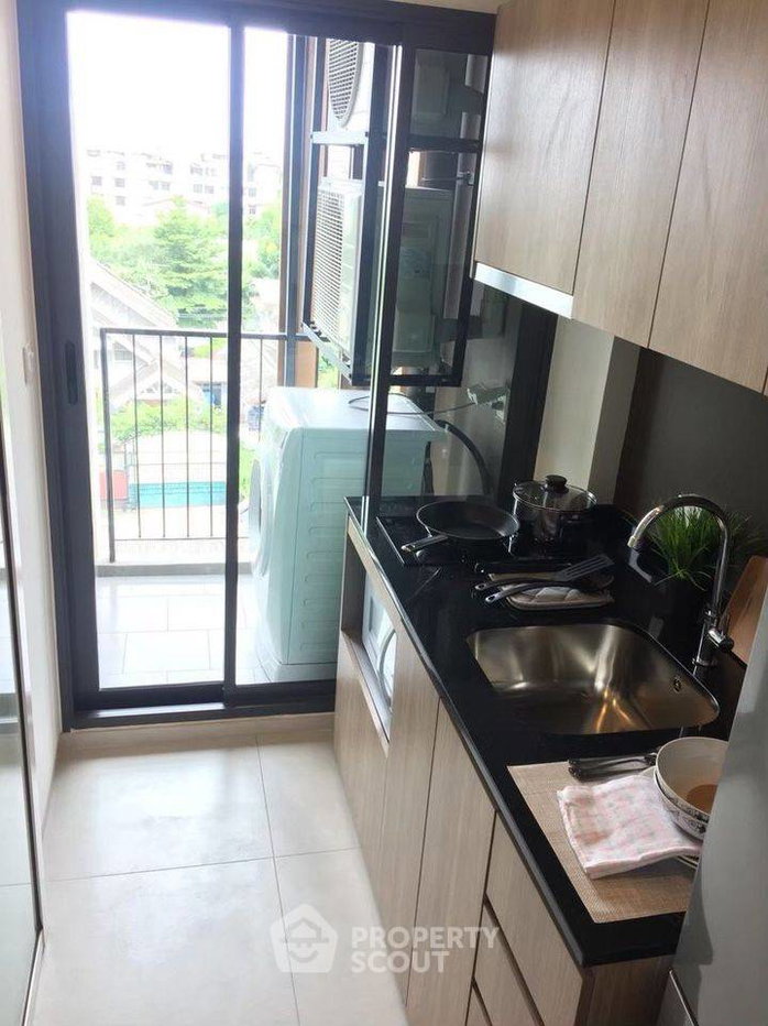 รูป คอนโด 1-ห้องนอน ที่ แชมเบอร์ส ชาน ลาดพร้าว - วังหิน ใน ลาดพร้าว (ID 731442) - รูปที่ 4/5