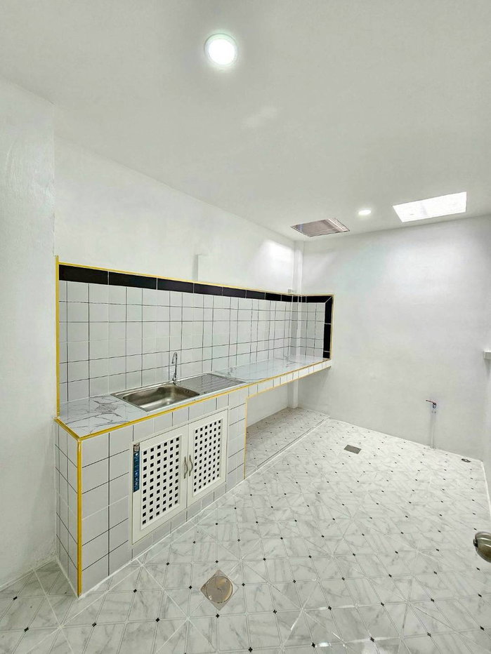 รูป ขายทาวน์เฮาส์บัวทอง 2 ติดรถไฟฟ้าคลองบางไผ่ 20 ตร.ว. 3 นอน แต่งใหม่ฟรีเฟอร์ฯ ฟรีโอน - รูปที่ 13/19