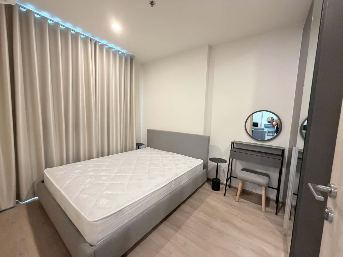 รูป 32k-✨2 ห้องนอน 2 ห้องน้ำ ห้องสำหรับครอบครัว✨ห้องเล่นใหญ่ ✨วิวเมือง ✨ง่ายเดินไป MRT พระราม 9 ✨เจ้าของเช่าเอง @ NUE District R9  - รูปที่ 4/5