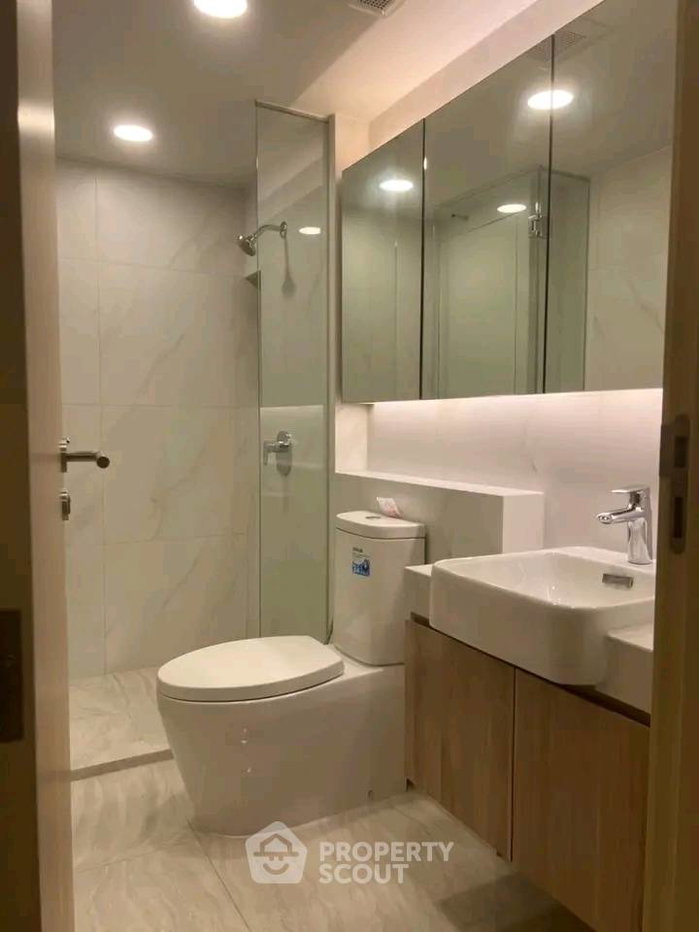 picture 2-BR Condo at Walden Asoke near MRT Sukhumvit (ID 2784220) - 9/10
