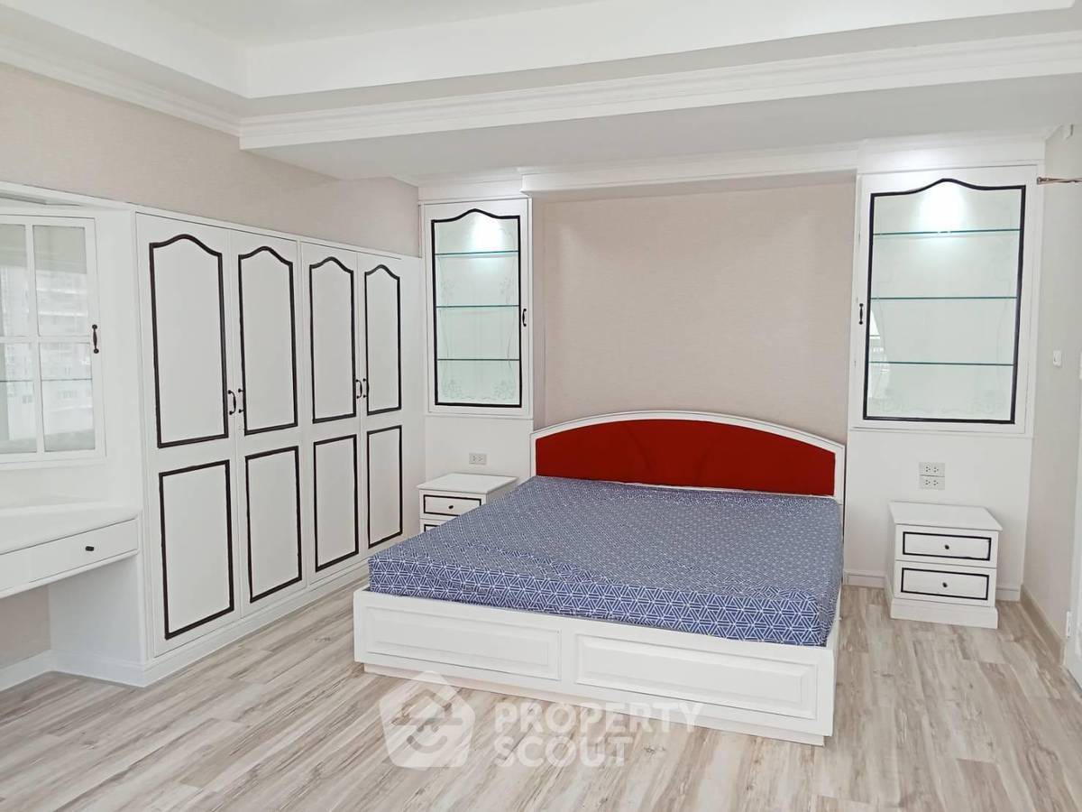 รูป คอนโด 4-ห้องนอน ที่ สยาม เพนท์เฮาส์ 1 คอนโดมิเนียม ใกล้ BTS นานา (ID 1760308) - รูปที่ 4/7