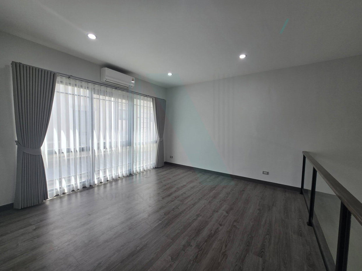 รูป 📌 ให้เช่าบ้านเดี่ยว 3 ชั้น บ้านกลางเมือง คลาสเซ่ สุขุมวิท 77 2 ห้องนอน 3 ห้องน้ำ - รูปที่ 5/8