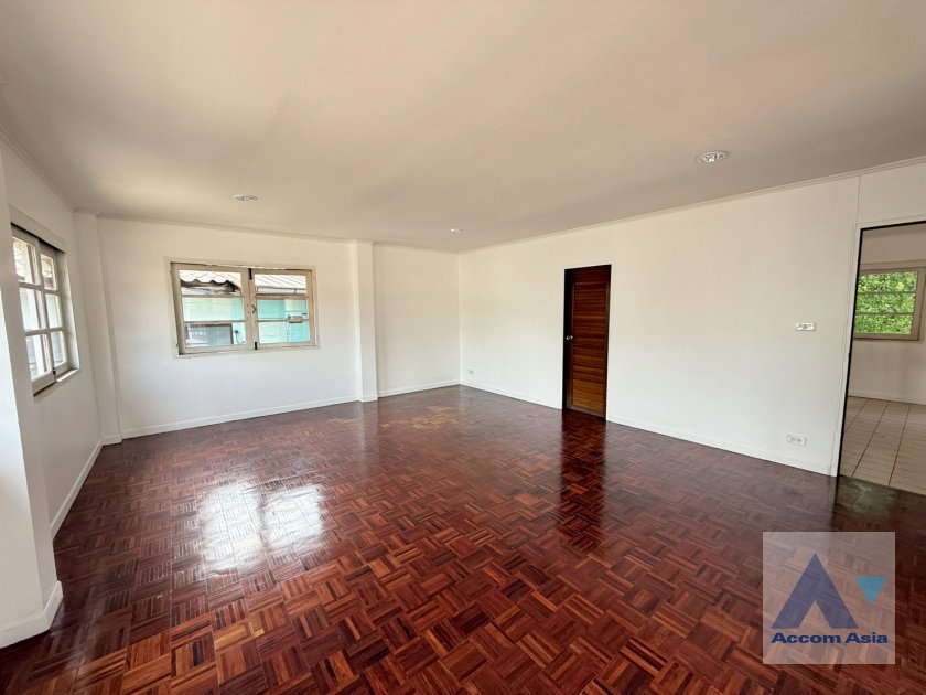 picture 🔼🔽 AccomA 📩 2 BR House in Khlong Toei (AA29865) - 12/20