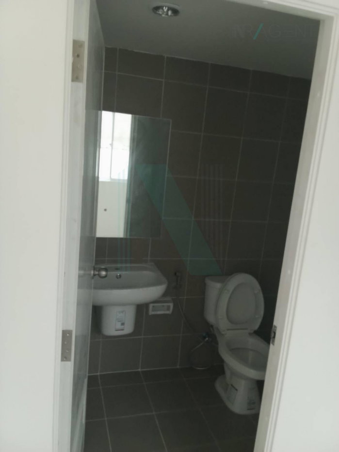 รูป 📌 ขายทาวน์เฮาส์ โครงการ ไลโอ บลิสซ์ ลาดกระบัง-ฉลองกรุง 2 ชั้น 4 ห้องนอน 2 ห้องน้ำ - รูปที่ 5/8