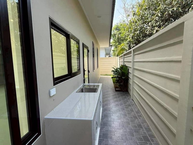 รูป ขายบ้านเดี่ยว หมู่บ้านการ์เด้นวิลล์ 9 พัทยา ทำเลดี เงียบสงบ - รูปที่ 8/9