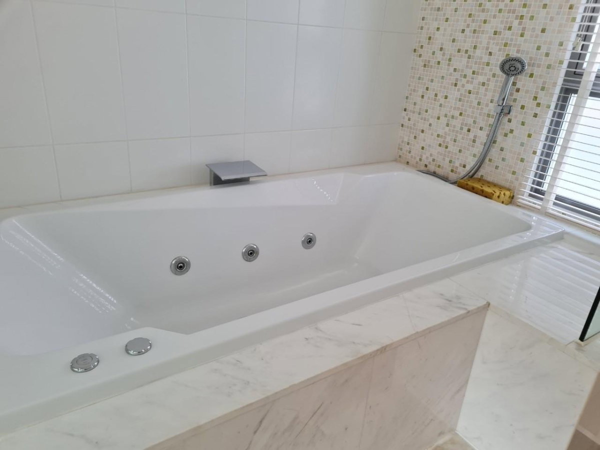 picture For rent NorthPoint Pattaya 39fl Best view (S03-0817)  - 12/15